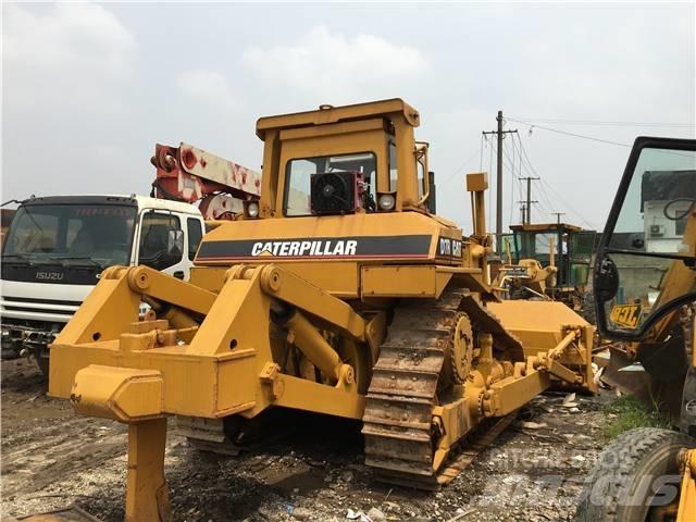 CAT D 7 R Telaketjupuskutraktorit