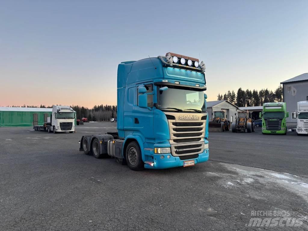 Scania R 490 Vetopöytäautot