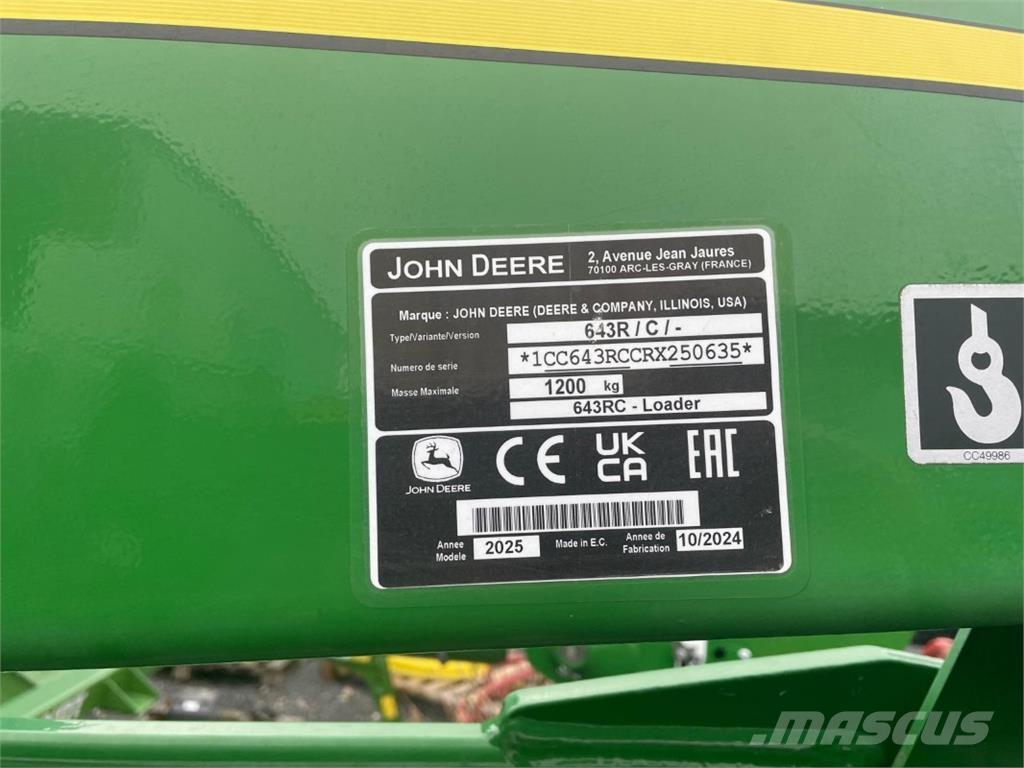 John Deere 643R Etukuormaimet ja kaivuulaitteet