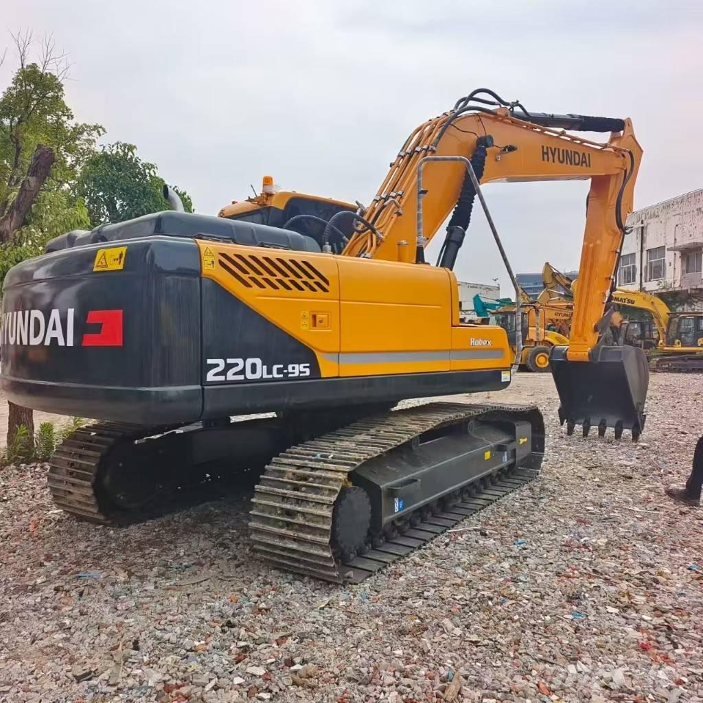 Hyundai 220 LC-9 Telakaivukoneet