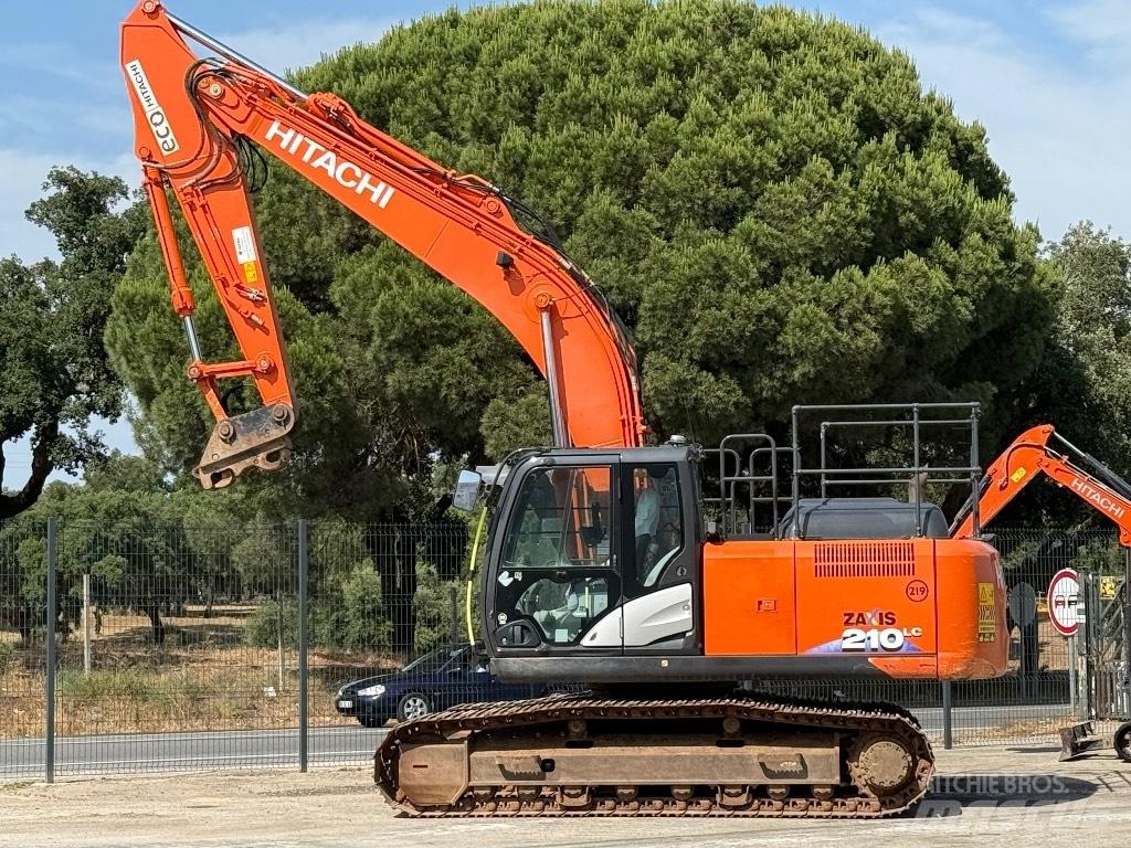 Hitachi ZX 210 LC-6 Telakaivukoneet