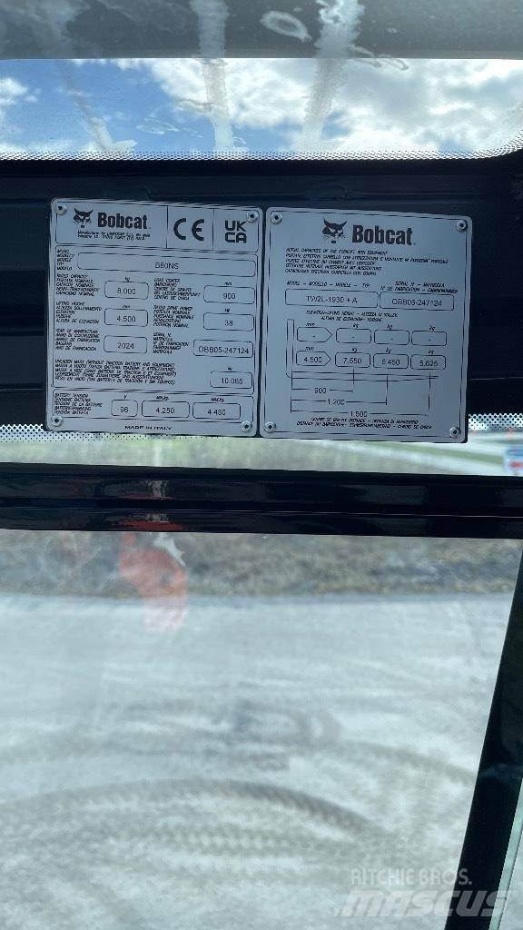 Bobcat B80NS Sähkötrukit