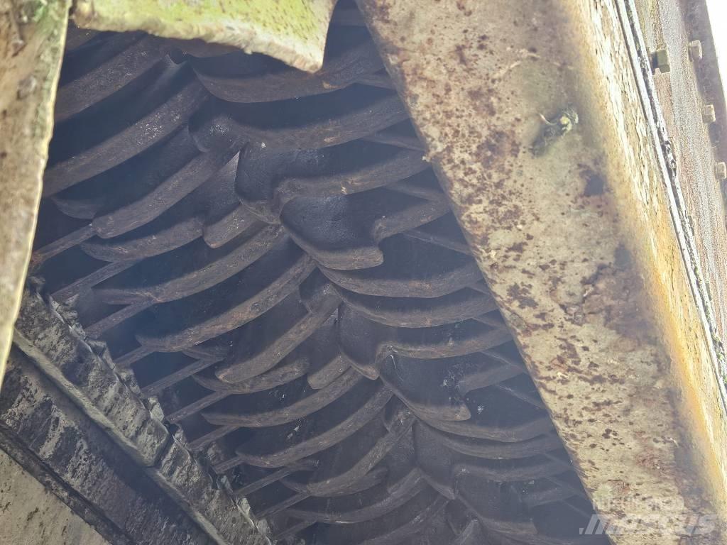 SSI Series 45 3400-E Jätteenlajittelukalustot