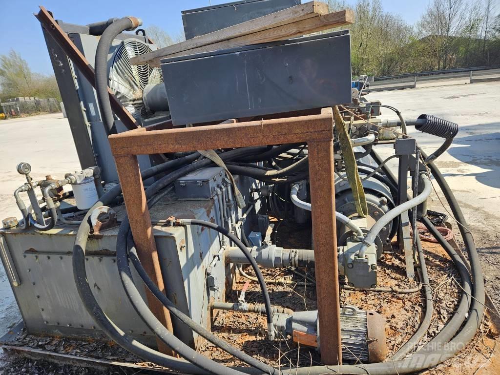 SSI Series 45 3400-E Jätteenlajittelukalustot