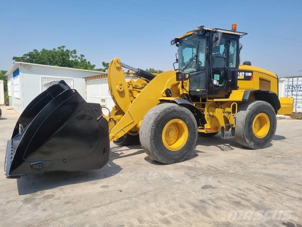 CAT 938 M Pyöräkuormaajat