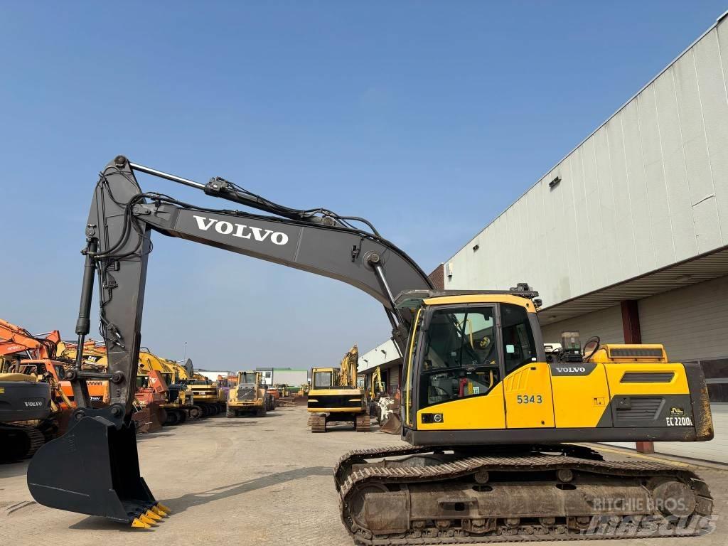 Volvo EC 220 DL Telakaivukoneet
