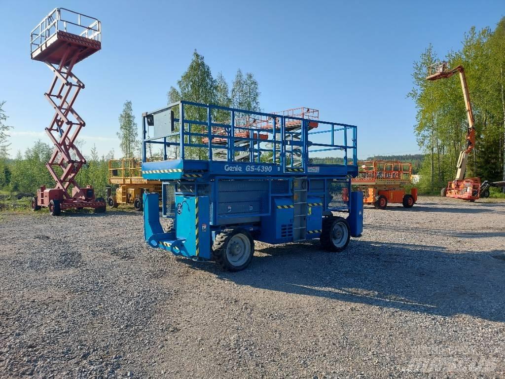Genie GS 4390 Saksilavat