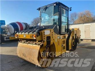 CAT CB 44 B Tandemjyrät