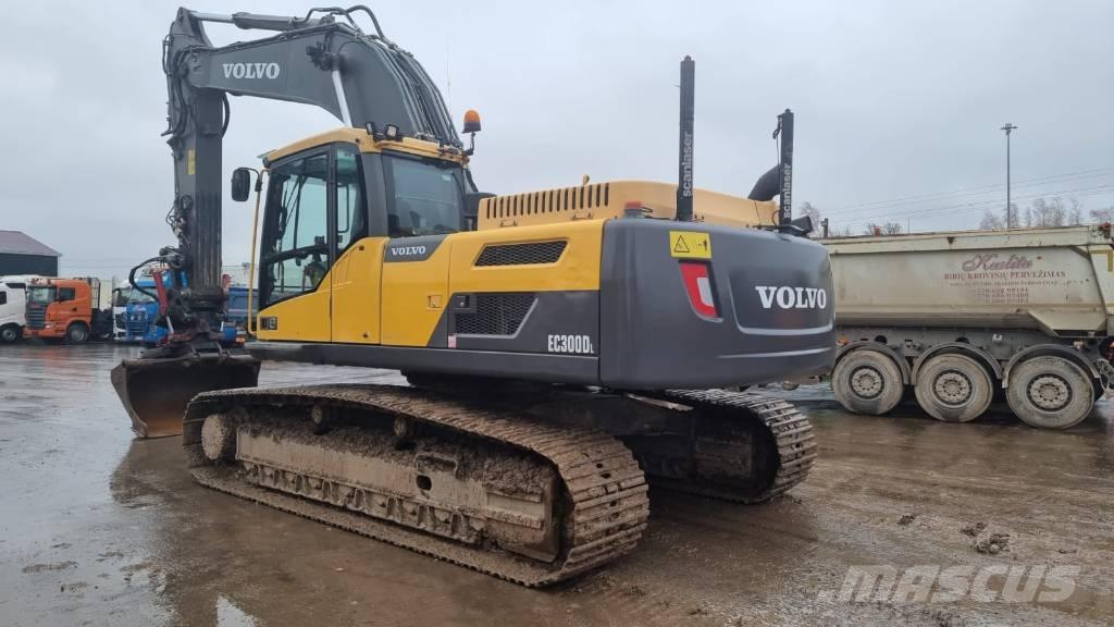 Volvo EC 300 D Telakaivukoneet