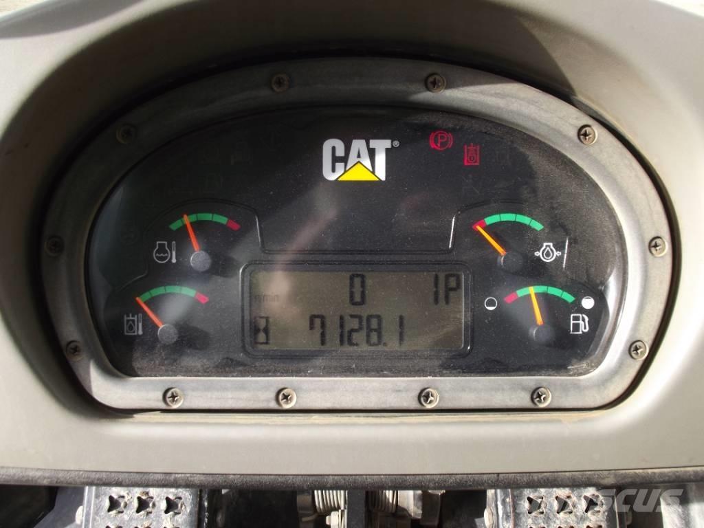 CAT 963 D WH Telakuormaajat