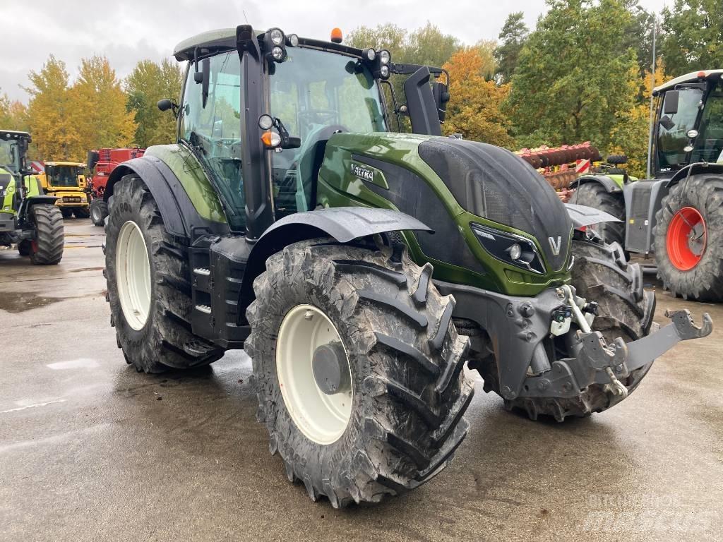 Valtra T 234 Traktorit