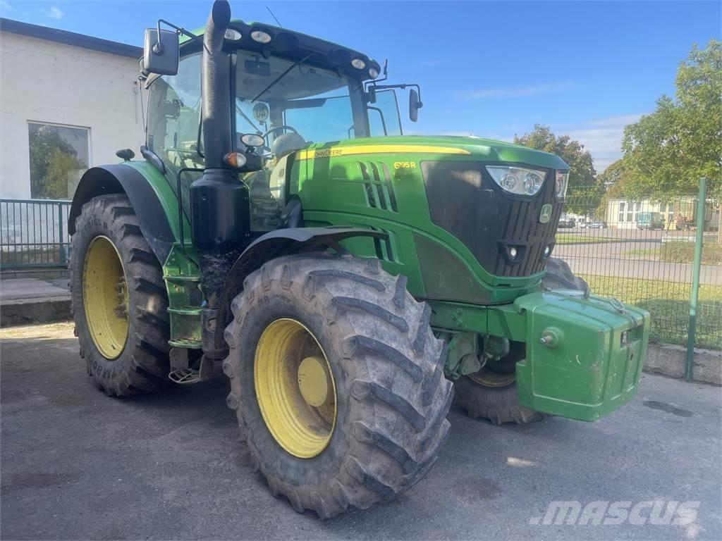 John Deere 6195 R Traktorit