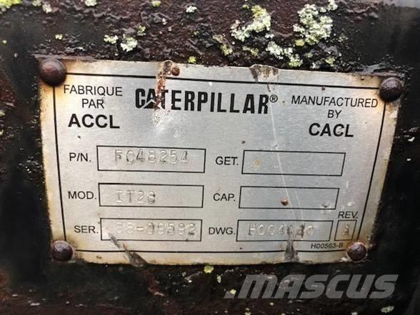 CAT IT 28 Trukkihaarukat