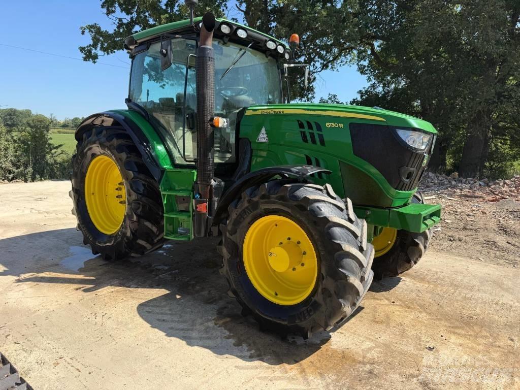 John Deere 6130 R Traktorit