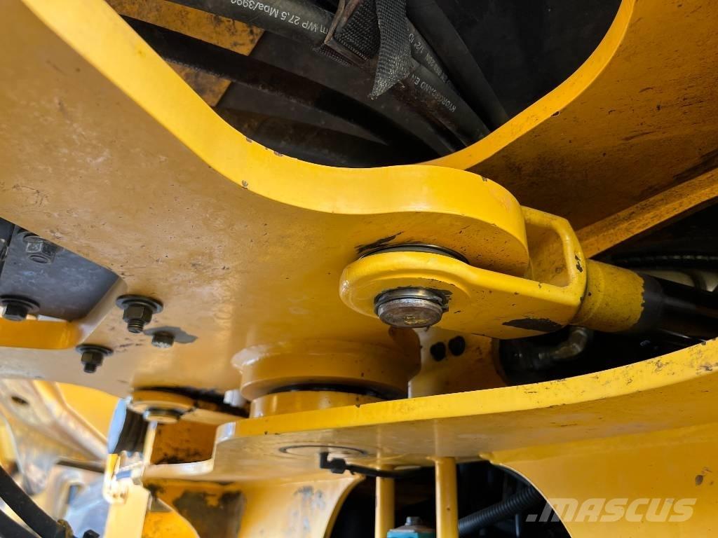 Volvo L90F Pyöräkuormaajat