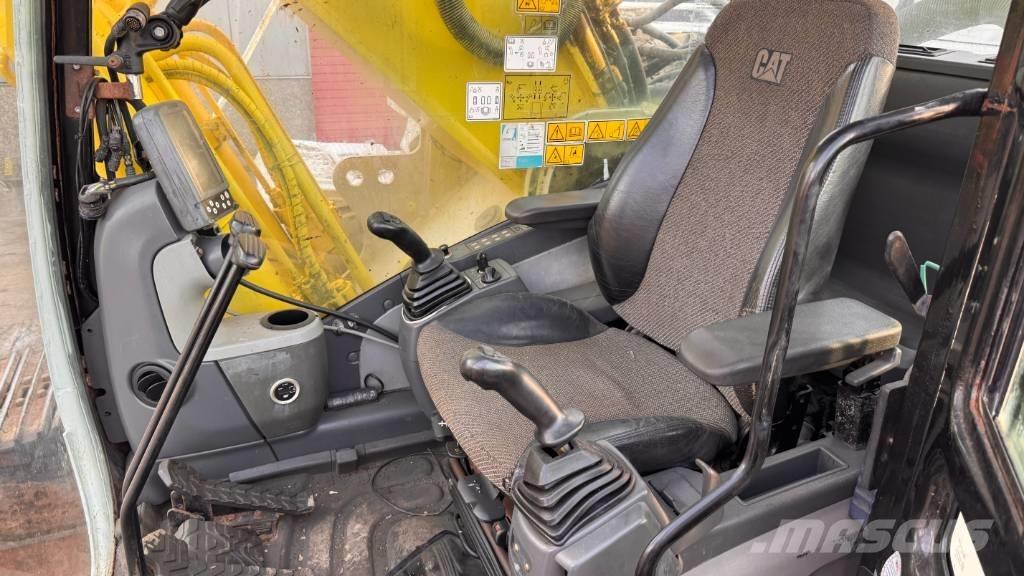 CAT 330 D L LR Telakaivukoneet