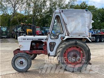 David Brown 885 Traktorit