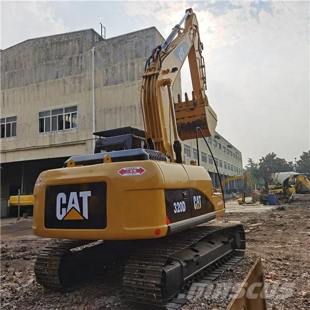 CAT 320D Telakaivukoneet
