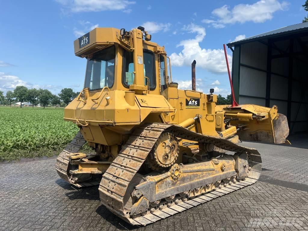 CAT D 6 M LGP Telaketjupuskutraktorit