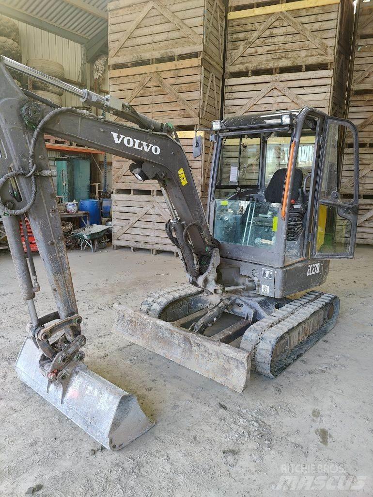 Volvo EC 27 D Minikaivukoneet < 7t
