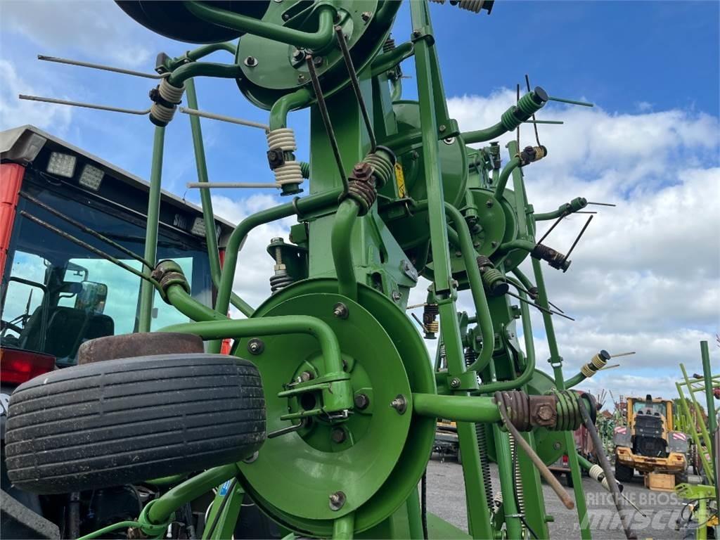 Krone KW 7.92 /8 Pöyhimet ja haravat