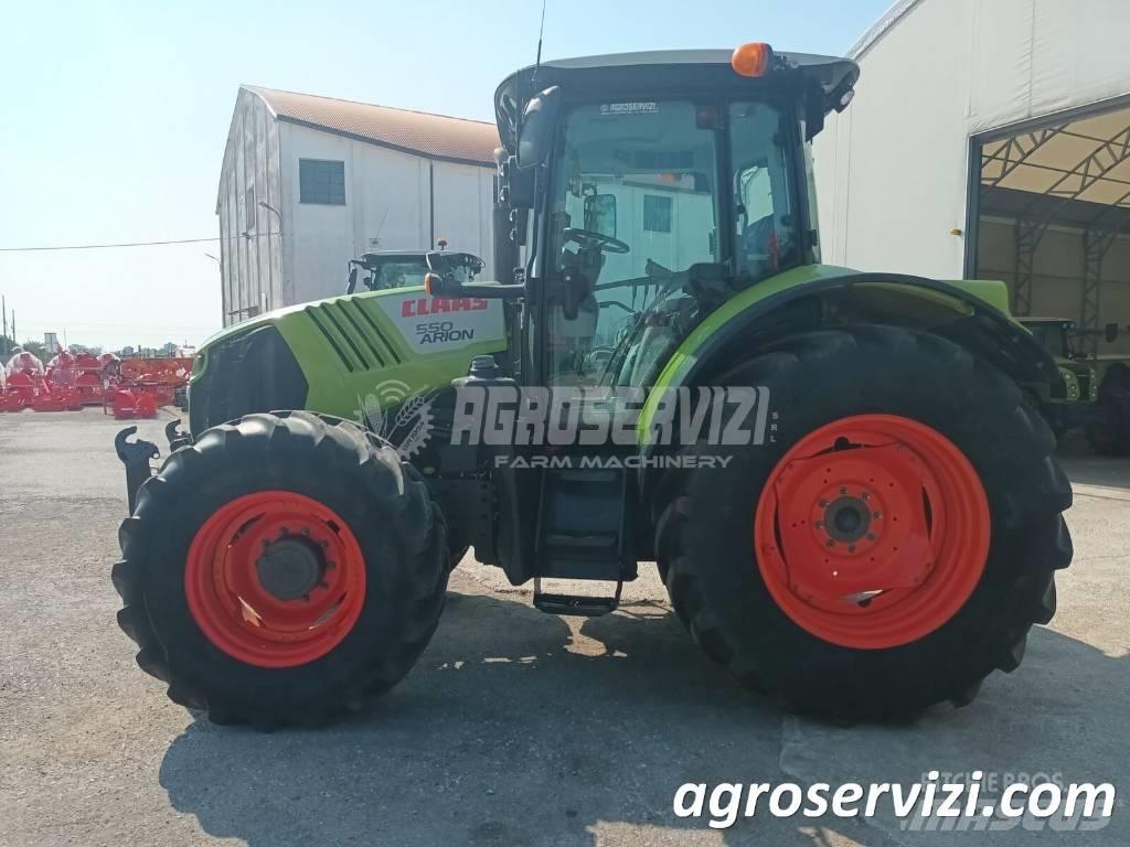 CLAAS Arion 550 Traktorit