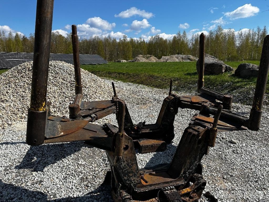 John Deere 1910 E Alusta ja jousitus