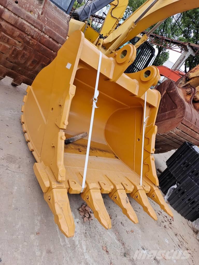 Komatsu PC 200-8 Telakaivukoneet