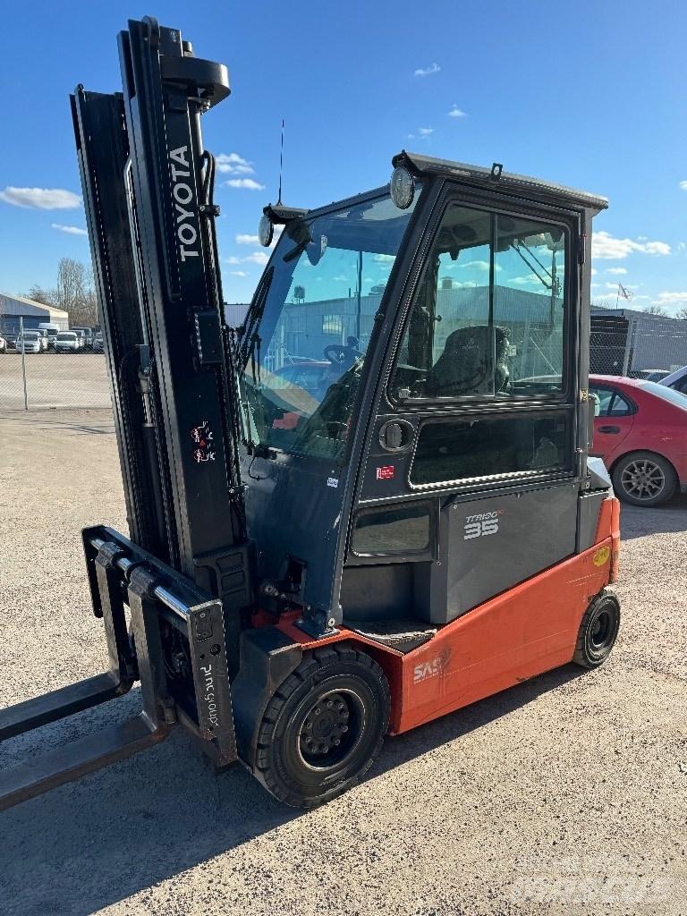 Toyota 8FBMT35 Sähkötrukit