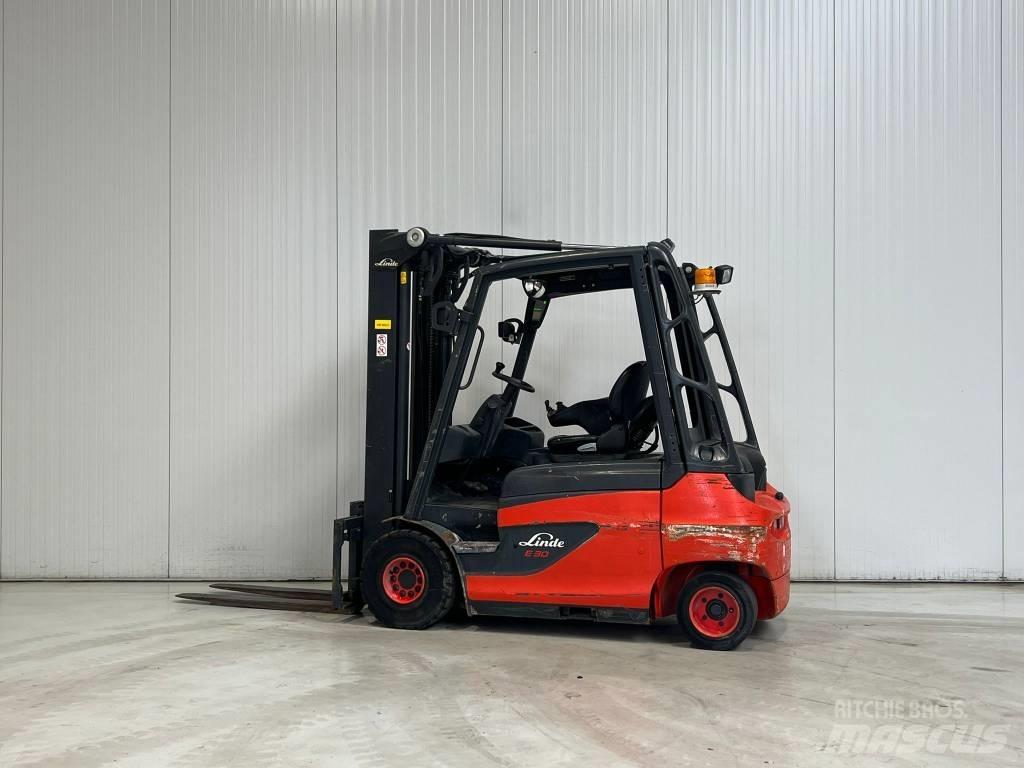 Linde E30-01 Sähkötrukit