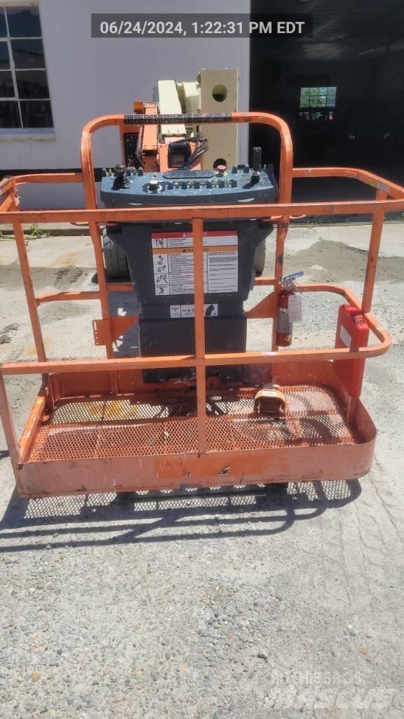 JLG E 450 AJ Kuukulkijat