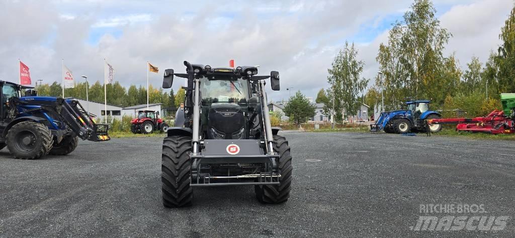 Case IH Maxxum 150 Traktorit