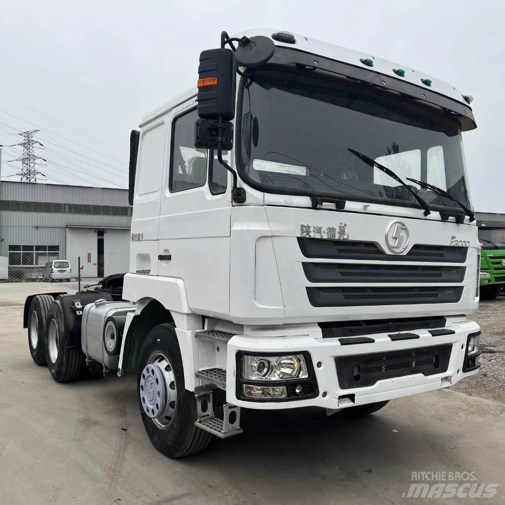 Shacman F3000 6X4 Vetopöytäautot
