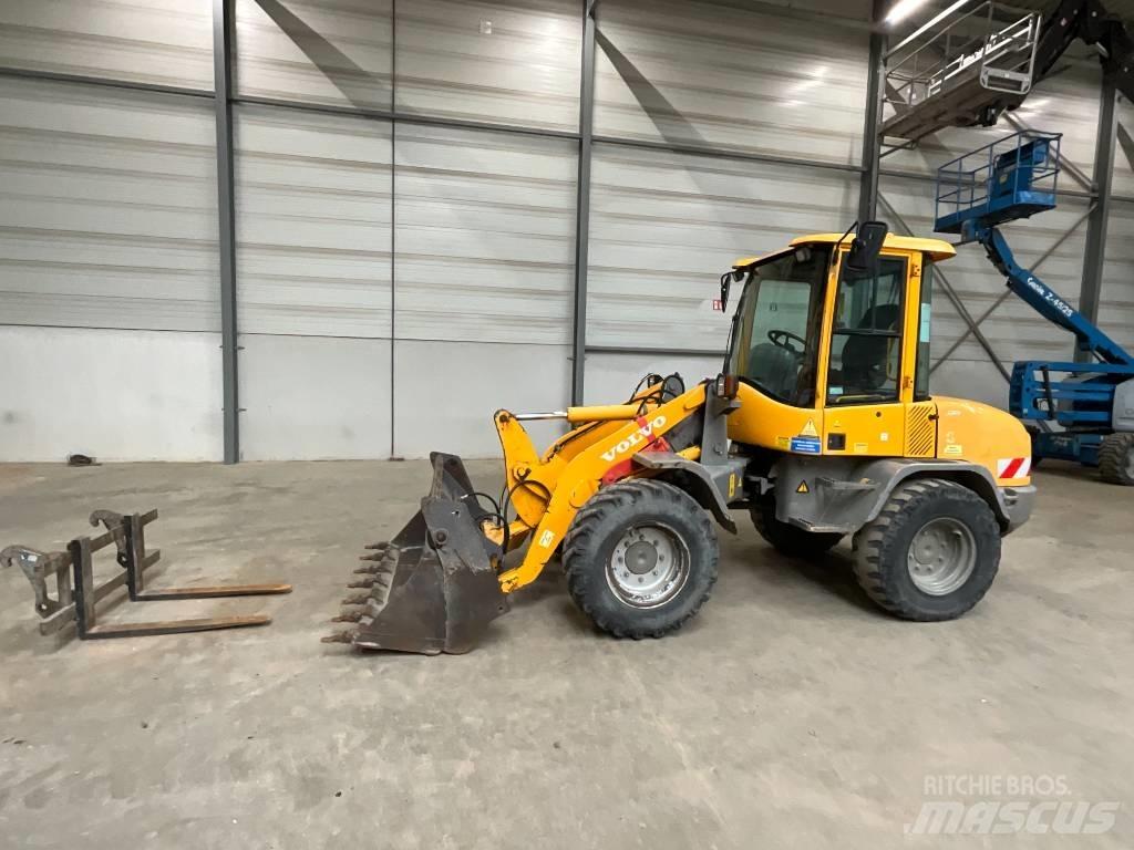 Volvo L 30 B-Z/X Pyöräkuormaajat