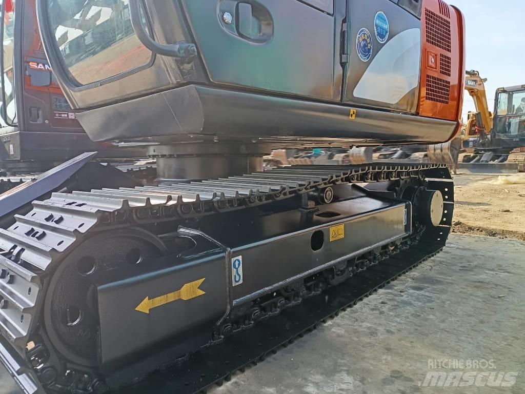 Hitachi ZX 70 Midikaivukoneet 7t - 12t