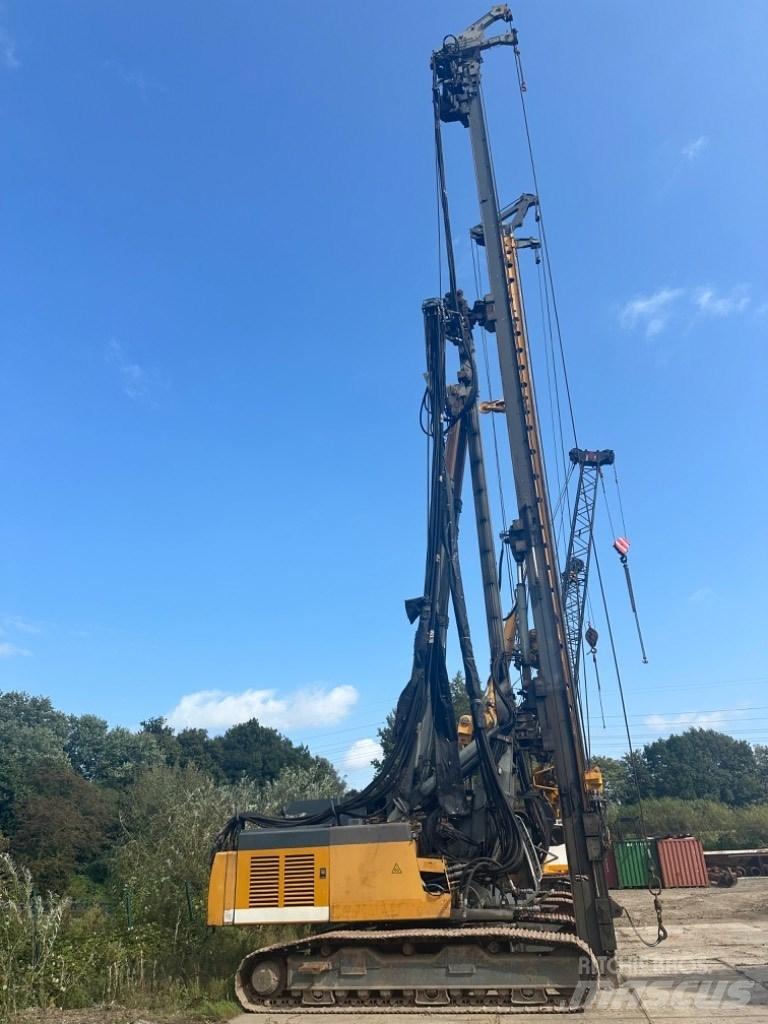 Liebherr LRB 155 Paalutuskoneet
