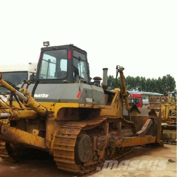 Komatsu D 155 A-3 Telaketjupuskutraktorit