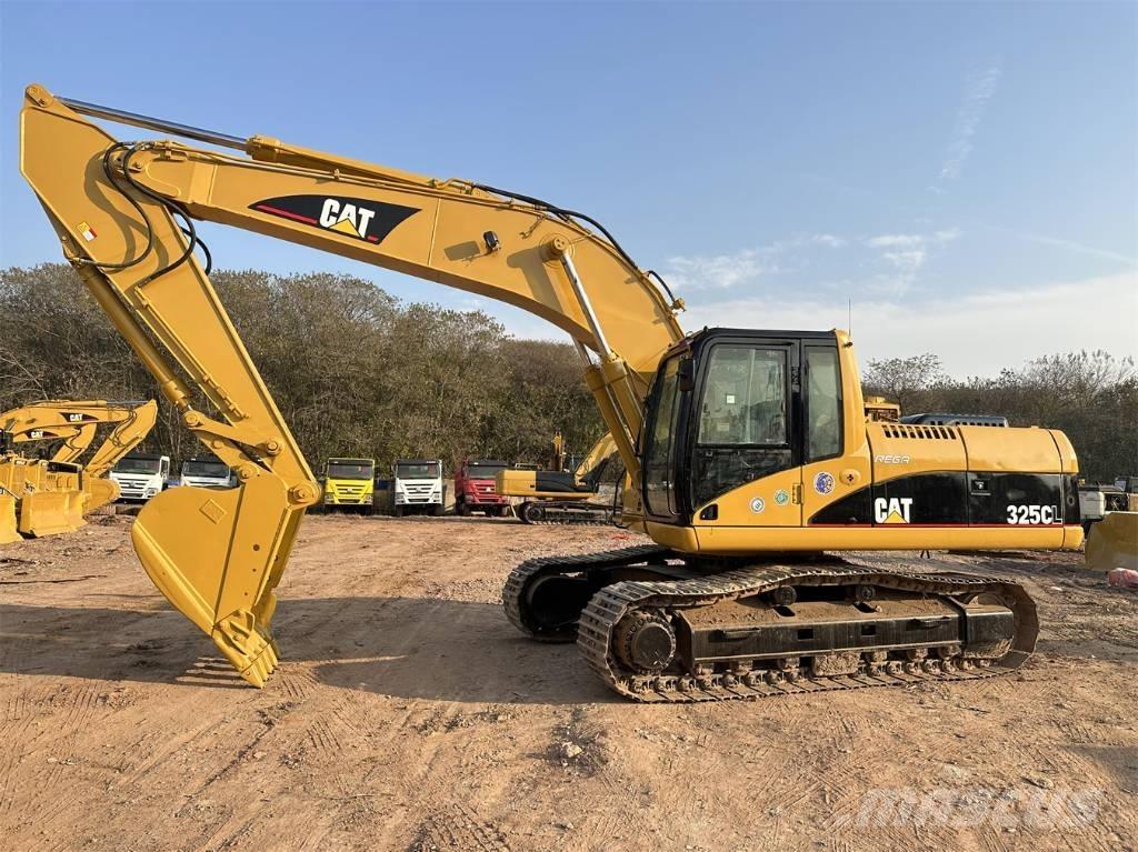 CAT 325C Telakaivukoneet