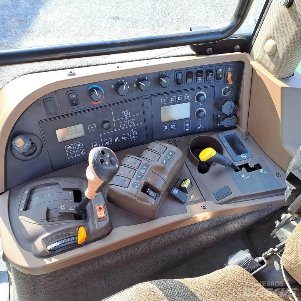 John Deere 7830 Traktorit