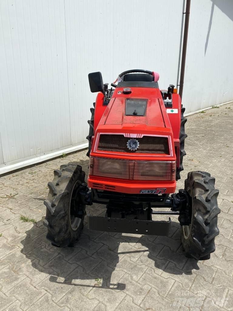 Mitsubishi MT20 Taajamatraktorit