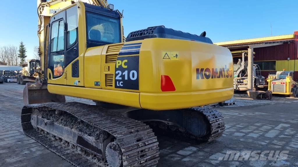 Komatsu PC 210 LC Telakaivukoneet