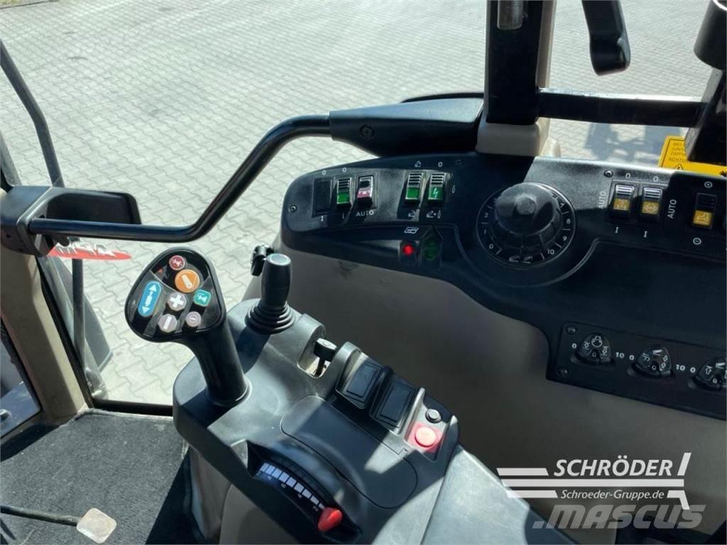 Case IH CVX 1155 Traktorit