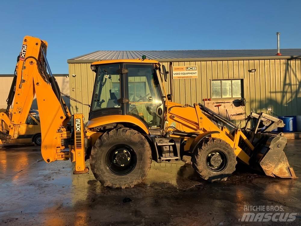 JCB 3CX Kaivurikuormaajat