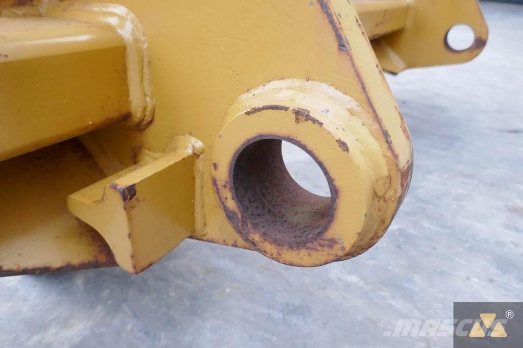 CAT 966/972 Forks Muut
