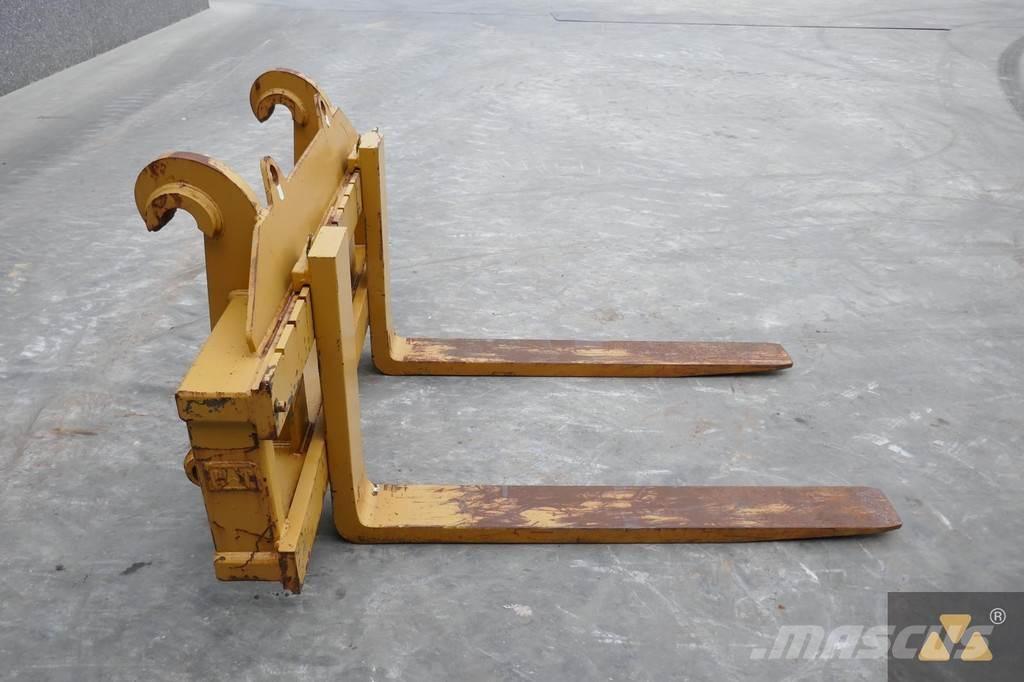 CAT 966/972 Forks Muut