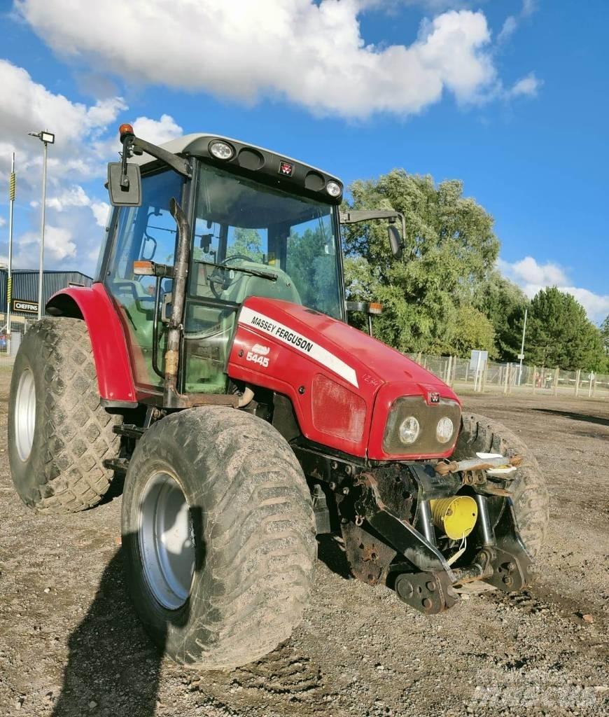 Massey Ferguson 5445 Traktorit