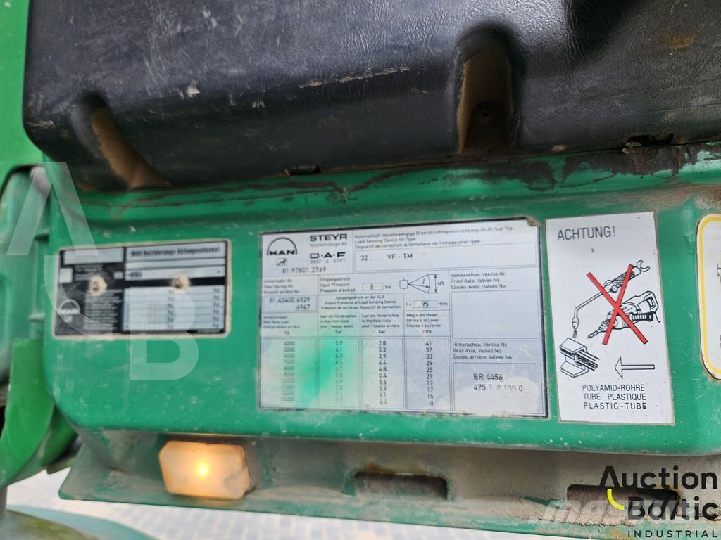 MAN 32.464 Sora- ja kippiautot