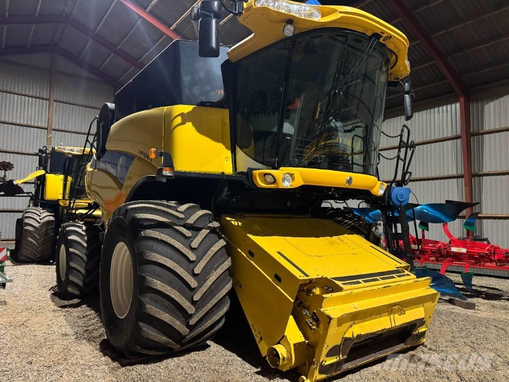 New Holland CR9080 Leikkuupuimurit