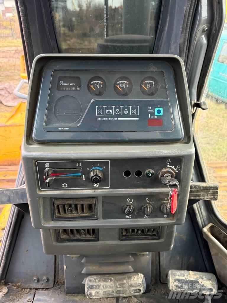 Komatsu D 61 PX-12 Telaketjupuskutraktorit