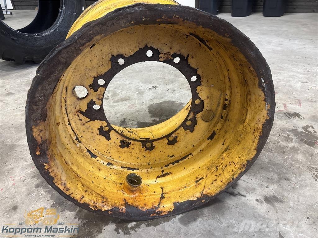 Rottne H20 24x30,5 Renkaat ja vanteet